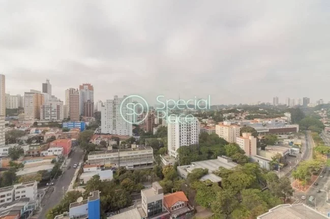 Imagem Ótima cobertura em Perdizes com 237m² divididos em dois pavimentos. No primeiro piso temos um óti...