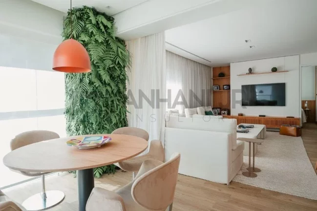 Imagem Apartamento para locação de alto padrão no Jardim América: 1 quarto, 1 suíte, 2 salas, 2 banheiros, 2 vagas, 70m².