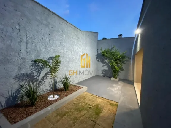 Imagem A casa possui 

- 3 quartos sendo 1 suíte
- ?Área gourmet com ilha e churrasqueira a carvão
- ?La...
