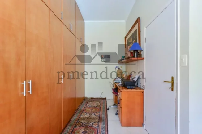Imagem Apartamento em Higienópolis prédio badalado com 106m², 3 quartos e 1 vaga.