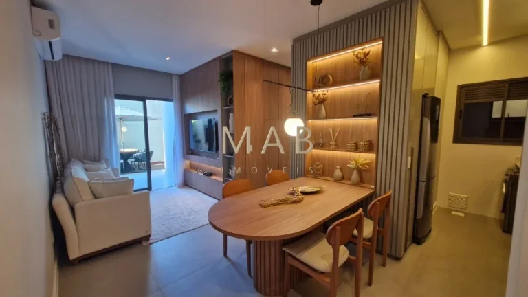 Imagem Apartamento Garden, Finamente MOBILIADO, para Venda na Praia de Ingleses do Rio Vermelho, Florianópolis SC!! Contendo: 2 dormitórios sendo 1 suíte, s