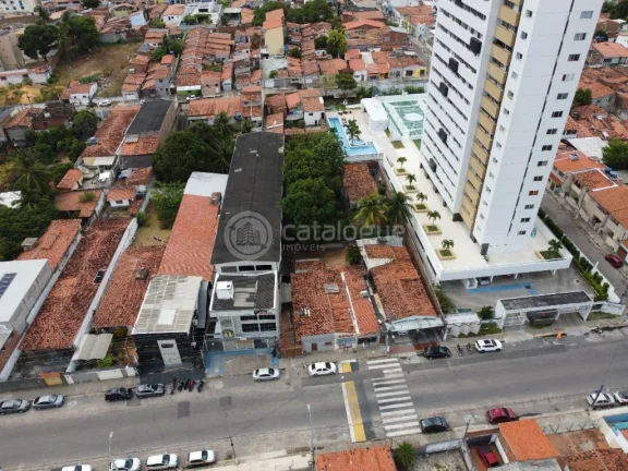 Imagem Terreno à venda no Dix-Sept Rosado, Natal. - 1.120m²