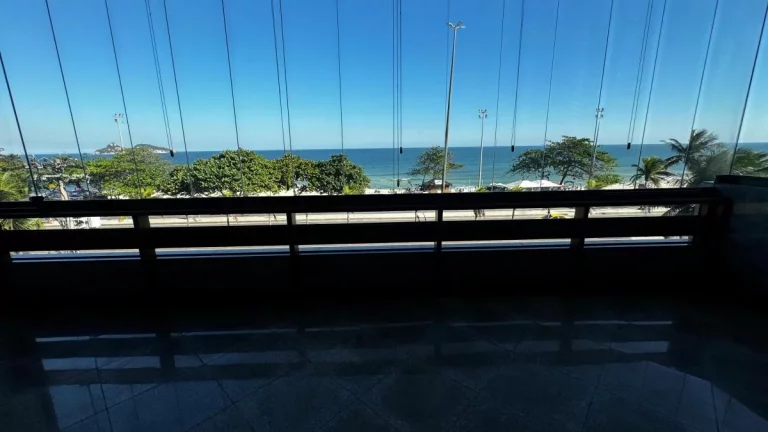 Imagem Apartamento com 4 Quartos à Venda, 250 m² em Barra Da Tijuca - Rio De Janeiro