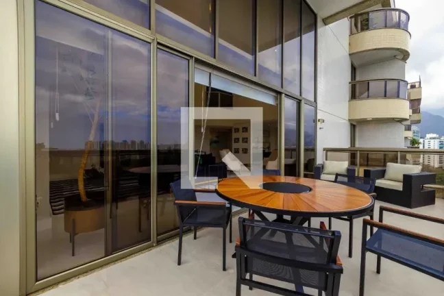 Imagem Apartamento à Venda - Barra da Tijuca, 4 Quartos, 270 m2