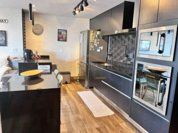 Imagem Apartamento 2 dormitórios totalmente modificado por arquiteto, sendo 1 suíte, sala para 2 ambiente...