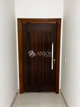 Imagem CASA DISPONIVEL PARA VENDA, NO JARDIM COPACABANA, EM SINOP - MT.