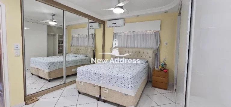 Imagem Casa de 3 pavimentos à venda em Itacibá, Cariacica