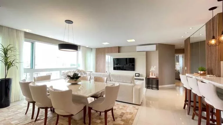 Imagem Apartamento mobiliado com 4 suítes sendo 2 plenas e 2 demi, 3 vagas de em Balneário Camboriú/SC