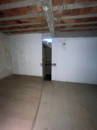 Imagem Casa a Venda no bairro Laranjal - São Gonçalo, RJ