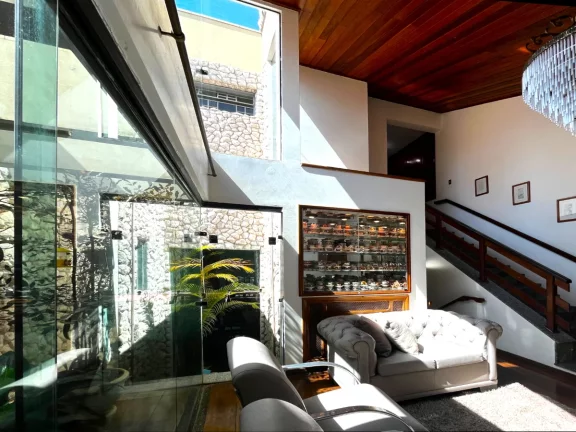 Imagem Sobrado para venda em Residencial Baldassari com 5 quartos, sendo 1 suíte, 368m2