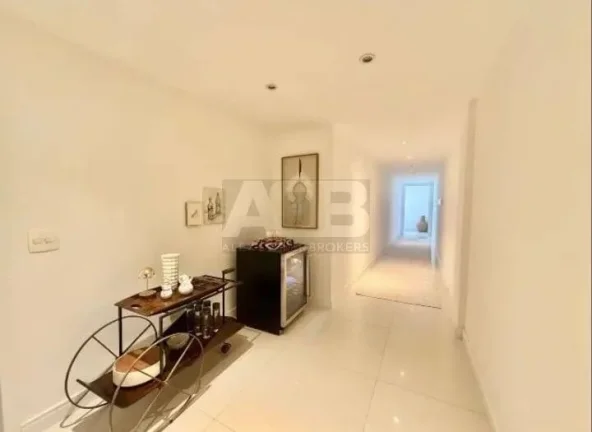 Imagem Apartamento à venda na Vieira Souto, 3quartos, 4vagas, 230m2, Ipanema
