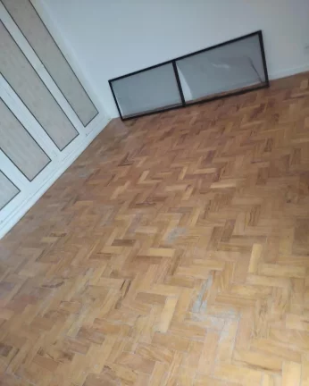 Imagem Lindo sobrado 2dormitoris 1vaga edícula 2 banheiros atrás do Habibs raposo FL55