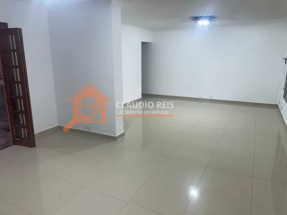 Imagem Casa com 3 Quartos à venda, 247m² - Campo Grande