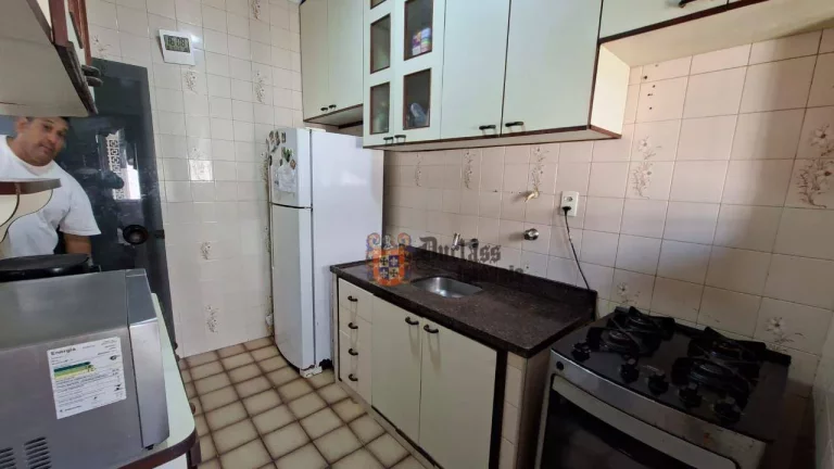 Imagem Apartamento com 2 dormitórios à venda, 73 m² por R$ 385.000 - Embaré - Santos/SP