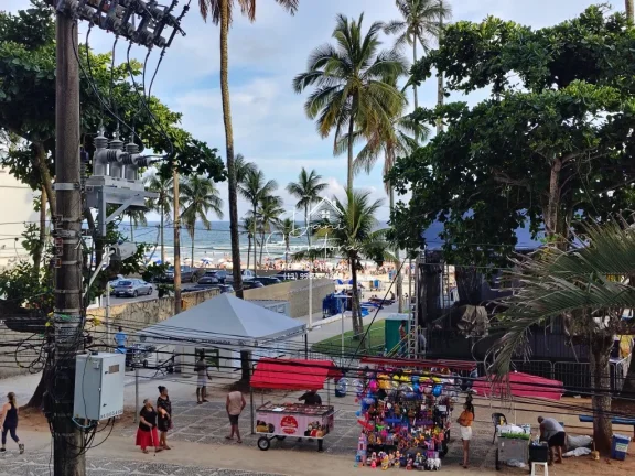 Imagem Lindo apartamento frente mar nas Pitangueiras, Guarujá-SP: 5 quartos, 4 suítes, 2 salas, 5 banheiros, 188m², 1 vaga. Venha conferir!
