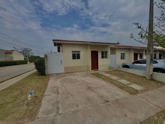 Imagem Casa 2 Dormitórios Condomínio Residencial Coimbra- Sorocaba/SP