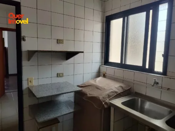 Imagem Imperdível apartamento à venda no Centro de Ribeirão Preto-SP: 3 quartos, 2 suítes, 2 salas, 2 vagas de garagem e 124,00m² de área. Não perca essa oportunidade! Quer Imóvel Negócios Imobiliários.