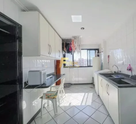 Imagem UM ALTO PADRÃO COM VISTA PARA O CARTÃO POSTAL DA CIDADE.