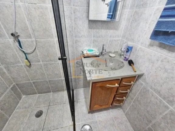 Imagem Apartamento de 73m², com 2 dormitórios e 2 banheiros, localizado em andar alto, com janelas amplas...