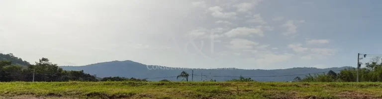 Imagem Lote em Condomínio Fechado. Excelente Localização.