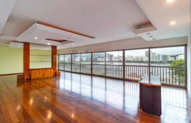 Imagem Apartamento à venda em Botafogo, 4quartos, 2 vagas e 270m2