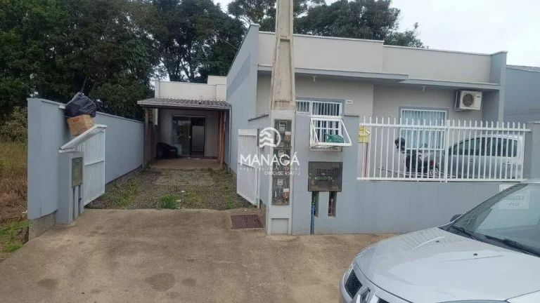Imagem Casa mobiliada em rua pavimentada no bairro Vila Nova em Barra Velha - SC