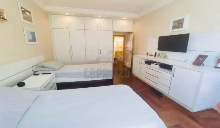 Imagem Copacabana - Residencial › Apartamento com 4 quarto(s) a Venda
