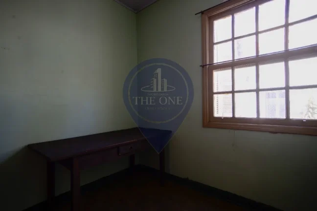 Imagem Oportunidade única: casa à venda em São Paulo-SP, Aclimação - 4 quartos, 2 salas, 2 banheiros, 2 vagas, 163 m² de área.