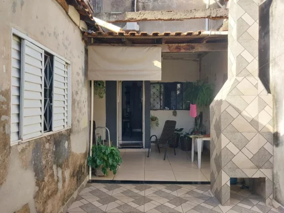 Imagem CASA E SOBRADO A VENDA