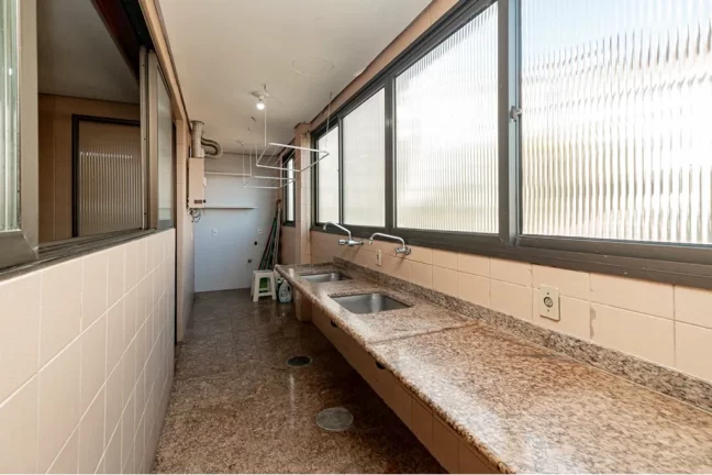 Imagem RBVM 115 Apto 610221071-1 - Apartamento à venda no bairro Rio Branco - Porto Alegre/RS