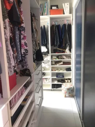 Imagem Apartamento à Venda no Condomínio Edifício Rembrandt - 143m², 3 Quartos, Mobiliado!