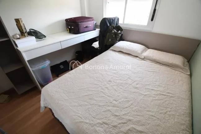 Imagem Localizado no charmoso bairro do Taquaral, este apartamento oferece uma combinação perfeita de con...