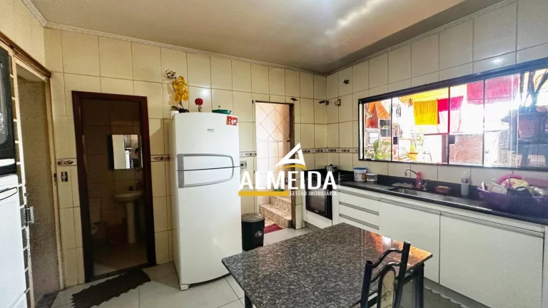Imagem Casa com 3 dormitórios à venda, 213 m² por R$ 560.000,00 - Jardim Residencial Santa Eliza - Rio Claro/SP