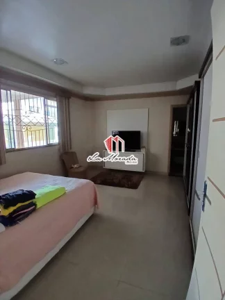 Imagem Casa em Flores, 800M², 3Qtos s/ 2 suítes, piscina, poço artesiano!