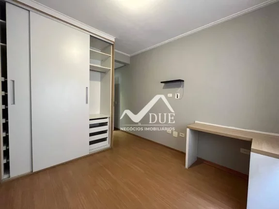 Imagem Apartamento com 3 dormitórios à venda, 130 m² por R$ 700.000,00 - Ponta da Praia - Santos/SP