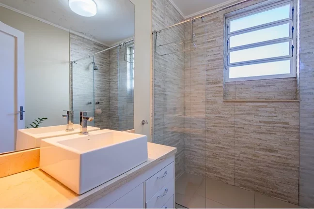 Imagem Apartamento à venda em Porto Alegre, Petrópolis, com 2 quartos, 91,8m2