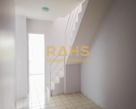 Imagem Cobertura residencial com linda vista para serra do mar, contendo ampla área externa, no bairro Cos...