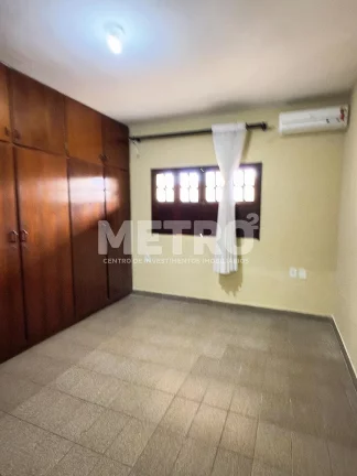 Imagem Casa à venda no Bairro Cohab Massangano com 3 quartos, PETROLINA - PE
