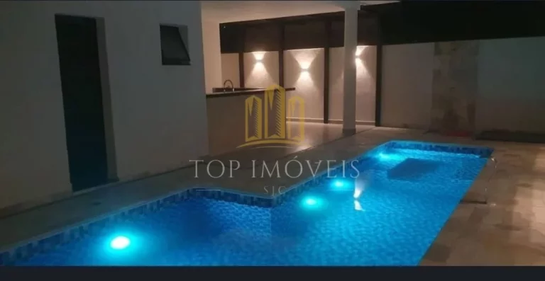 Imagem Maravilhosa casa três dormitórios Suíte com closet piscina área gourmet no condomínio Santa Monica