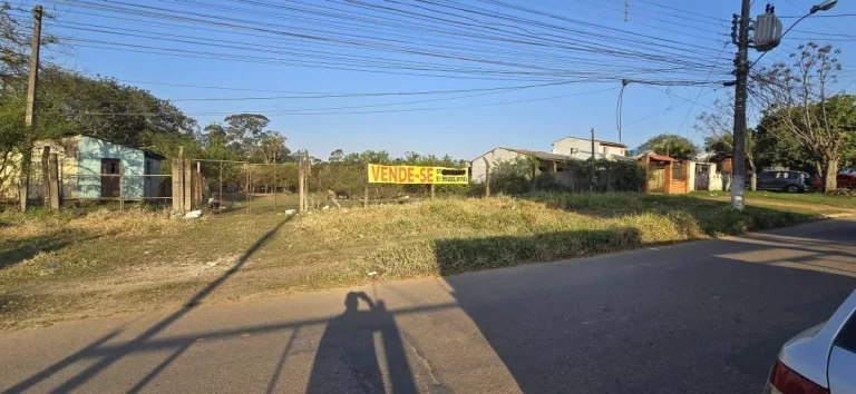 Imagem Terreno, 900m², à venda em Viamão, São Lucas