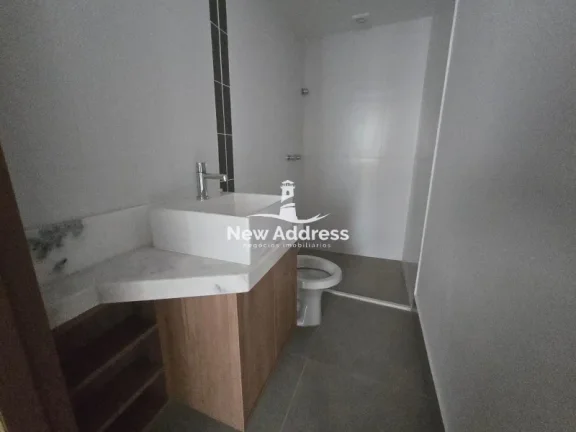 Imagem Apartamento de 2 quartos, sol da manhã, a poucos passos do mar da Praia de Itaparica - Vila Velha