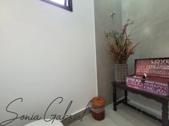 Imagem Casa em Condomínio de Luxo em Vinhedo-SP - 3 Quartos, 2 Suítes, 3 Salas, 5 Banheiros, 4 Vagas - Imperdível! Imagem Casa em Condomínio de Luxo em Vinhedo-SP - 3 Quartos, 2 Suítes, 3 Salas, 5 Banheiros, 4 Vagas - Imperdível!