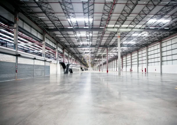 Imagem Galpão Industrial em Condomínio para Locação em Atibaia-SP, Ponte Alta: 19 vagas e 2.806,38 m² de Área.