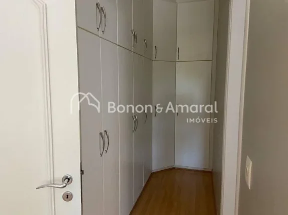 Imagem Casa à venda em condomínio de ótimo padrão, em Valinhos /SP.

Localizada na região nobre da cid...