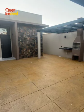 Imagem Imperdível oportunidade de casa à venda em Ribeirão Preto-SP, bairro Bonfim Paulista. 3 quartos, 1 suíte, 1 sala, 2 banheiros, 2 vagas de garagem, 77,91 m² de área! Visite hoje mesmo! Quer Imóvel Negócios Imobiliários