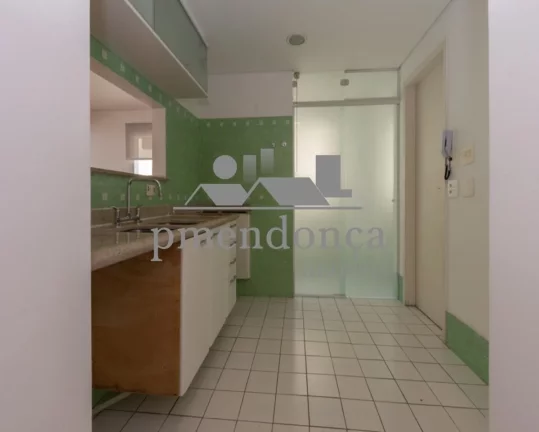 Imagem Cobertura triplex à venda na Vila Madalena, com 2 suítes e 03 vagas, 280m²
