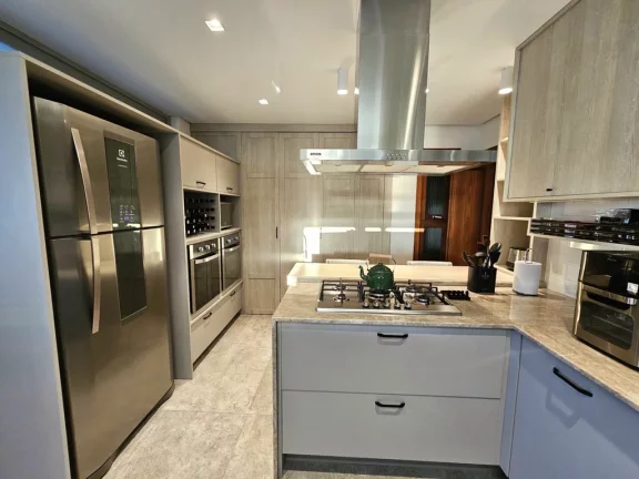 Imagem HCVK 564 Apto 10394-EX - Apartamento à venda no bairro Higienópolis - Porto Alegre/RS
