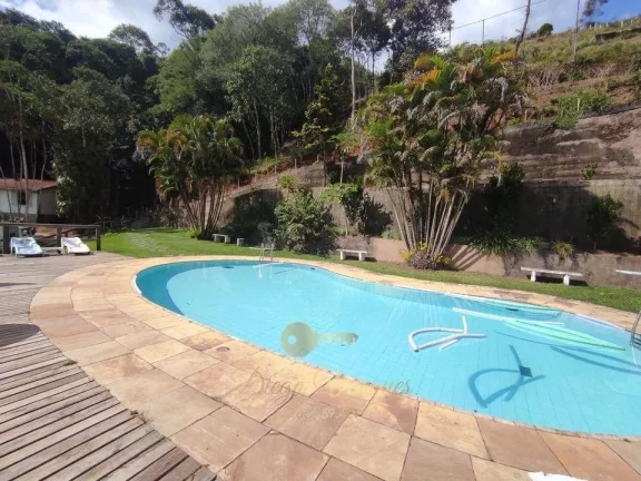 Imagem Sítio para Venda em Teresópolis / RJ no bairro Albuquerque