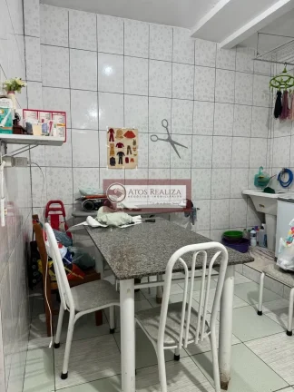 Imagem Assobradado à Venda em Vila São José - 2 Dormitórios, 190m²