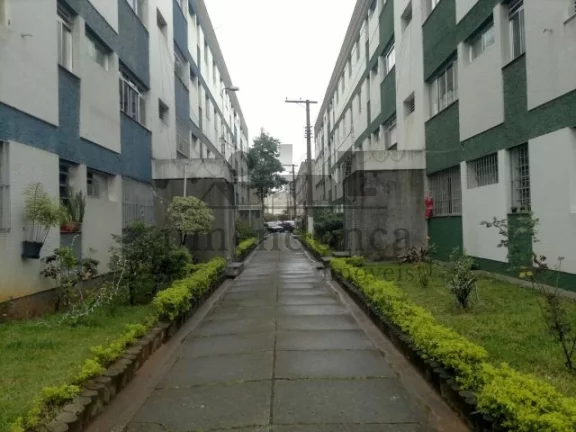 Imagem Apartamento em Parque Residencial da Lapa com 65m²